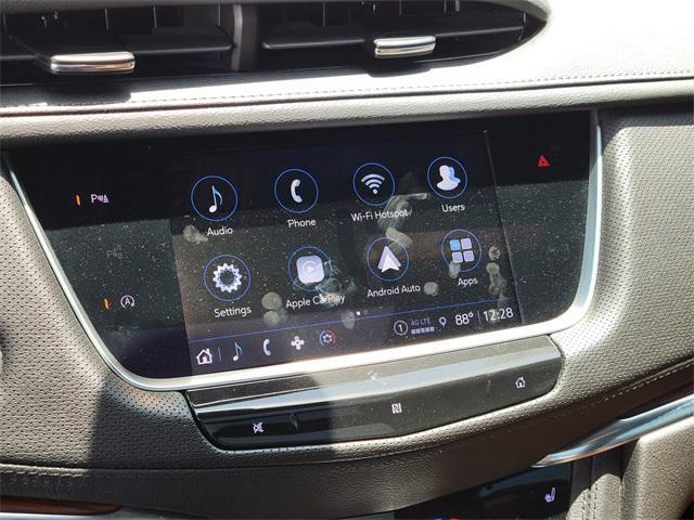 used 2021 Cadillac XT5 car, priced at $26,899