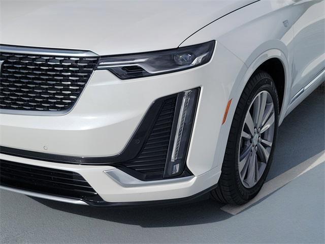 new 2025 Cadillac XT6 car, priced at $58,815