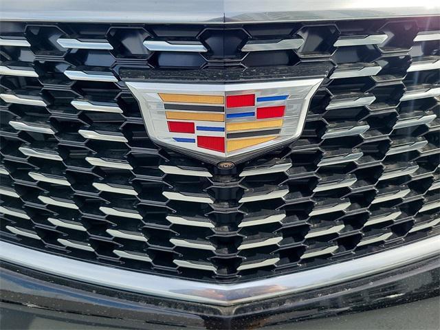 new 2024 Cadillac XT5 car, priced at $55,690