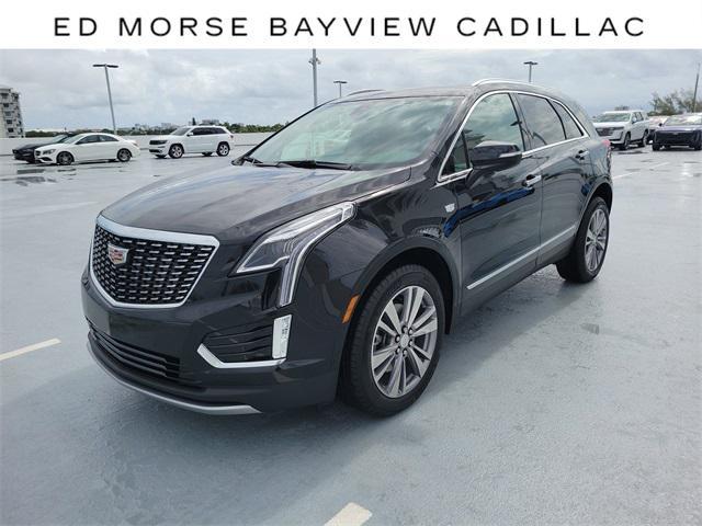new 2025 Cadillac XT5 car, priced at $54,815