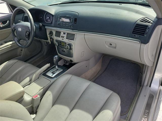 used 2007 Hyundai Sonata car, priced at $3,900