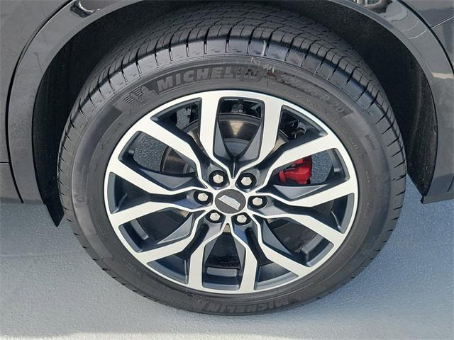 new 2025 Cadillac XT6 car, priced at $63,515
