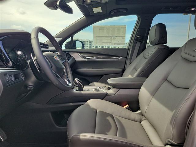 new 2025 Cadillac XT6 car, priced at $63,515