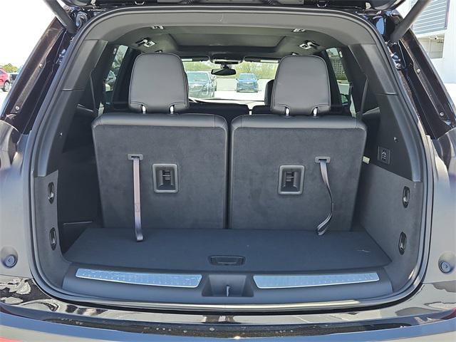 new 2025 Cadillac XT6 car, priced at $51,315