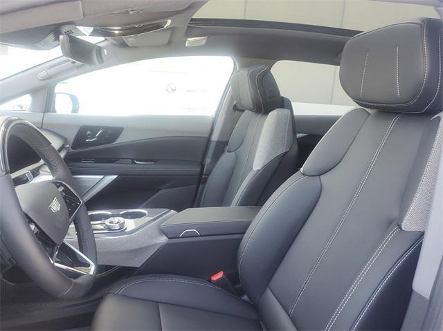 new 2025 Cadillac OPTIQ car, priced at $55,840