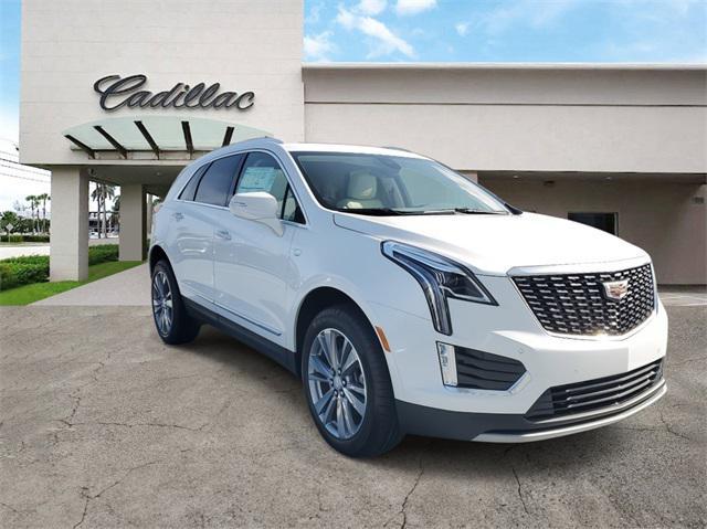 new 2025 Cadillac XT5 car, priced at $54,215