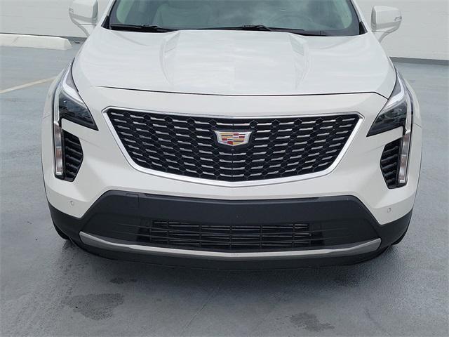 used 2022 Cadillac XT4 car, priced at $22,534
