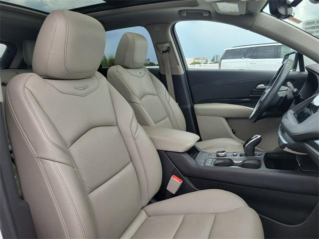 used 2022 Cadillac XT4 car, priced at $22,534