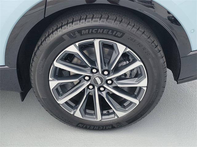 new 2025 Cadillac LYRIQ car, priced at $61,514