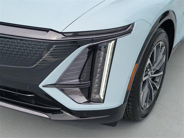 new 2025 Cadillac LYRIQ car, priced at $61,514