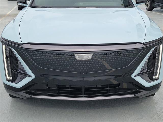 new 2025 Cadillac LYRIQ car, priced at $61,514