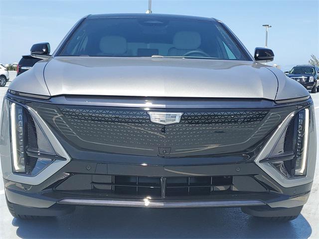 new 2025 Cadillac LYRIQ car, priced at $60,590