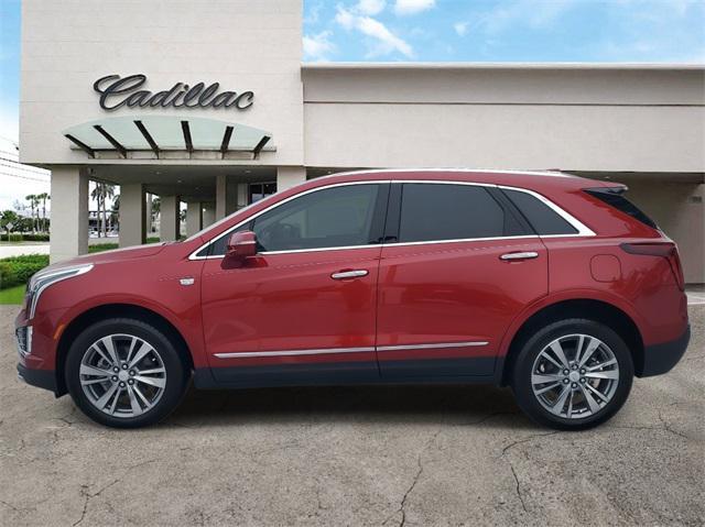 new 2025 Cadillac XT5 car, priced at $57,085