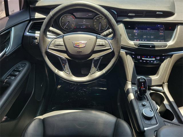 used 2021 Cadillac XT5 car, priced at $23,787