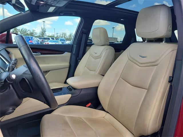 used 2018 Cadillac XT5 car, priced at $16,999
