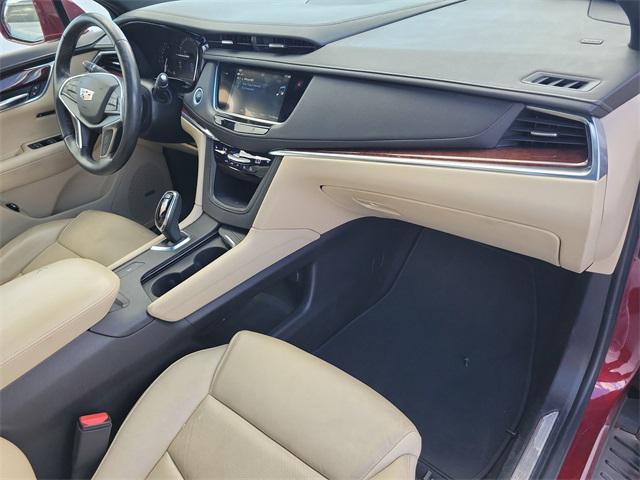 used 2018 Cadillac XT5 car, priced at $16,999