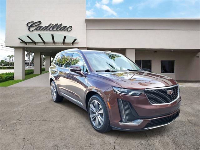 used 2022 Cadillac XT6 car, priced at $32,985