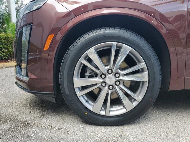 used 2022 Cadillac XT6 car, priced at $32,985