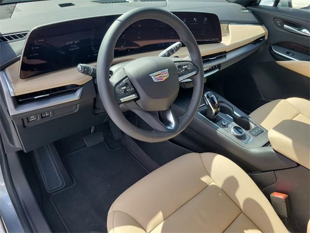 used 2025 Cadillac XT4 car, priced at $38,713