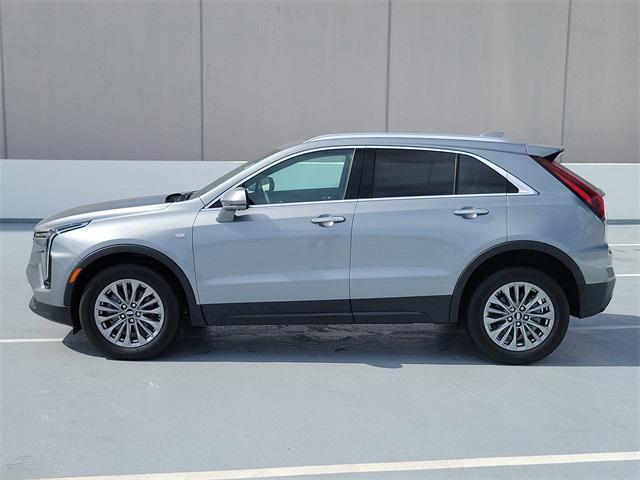used 2025 Cadillac XT4 car, priced at $38,713