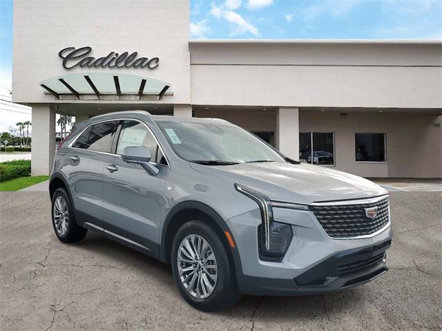 new 2025 Cadillac XT4 car, priced at $43,540