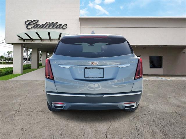 new 2025 Cadillac XT5 car, priced at $52,990