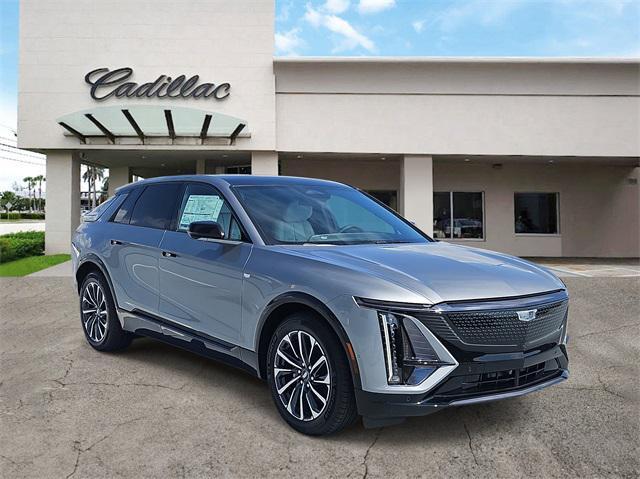 new 2025 Cadillac LYRIQ car, priced at $60,590