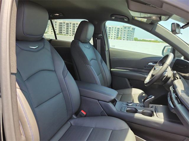 new 2025 Cadillac XT4 car, priced at $48,265