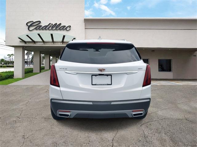 new 2025 Cadillac XT5 car, priced at $58,990