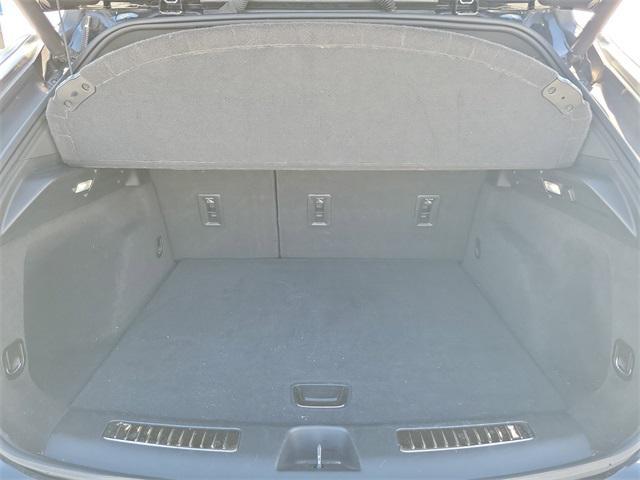 used 2023 Cadillac XT4 car, priced at $25,900