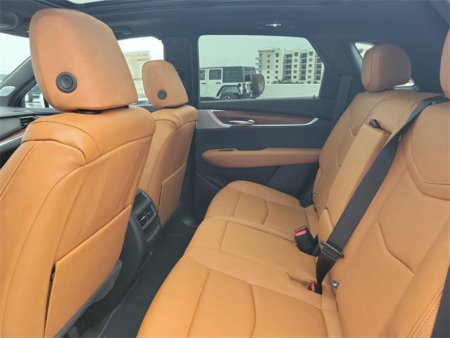 new 2025 Cadillac XT5 car, priced at $53,315