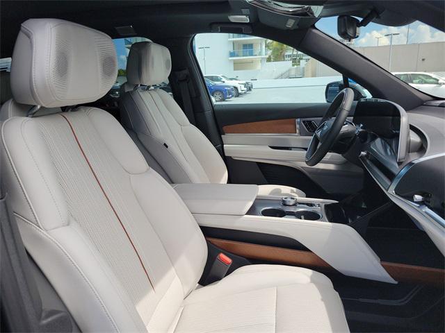 new 2026 Cadillac VISTIQ car, priced at $80,515