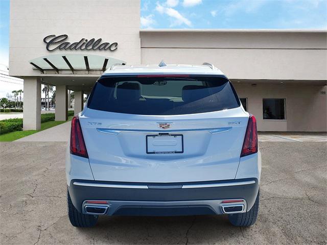 new 2025 Cadillac XT5 car, priced at $55,830