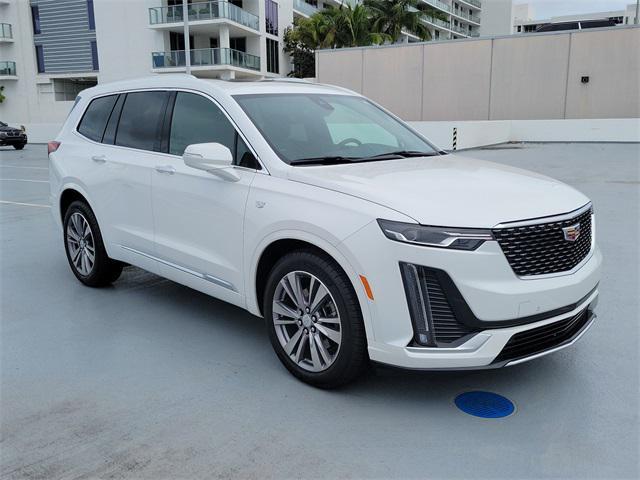 new 2025 Cadillac XT6 car, priced at $58,815