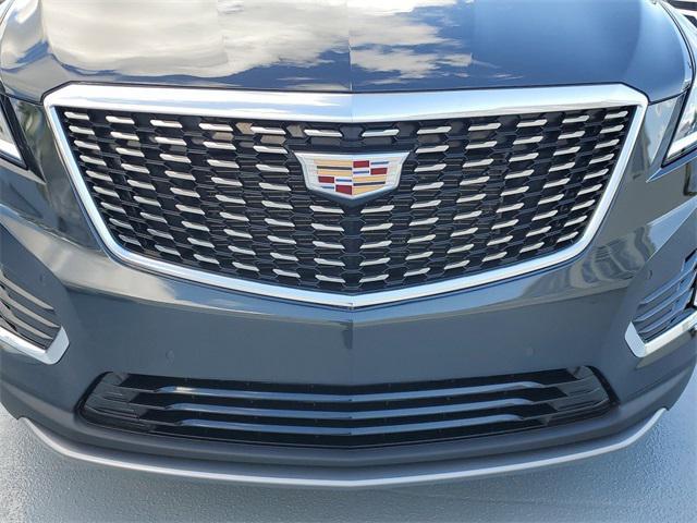 used 2021 Cadillac XT5 car, priced at $32,895