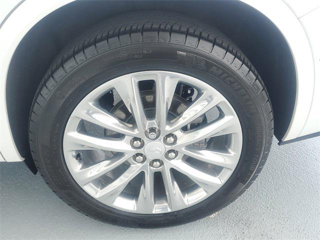 used 2024 Cadillac XT6 car, priced at $46,098