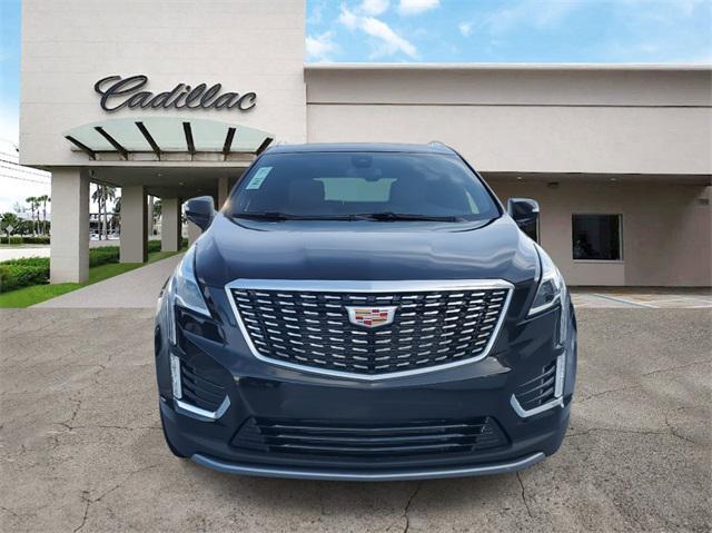 new 2025 Cadillac XT5 car, priced at $54,815