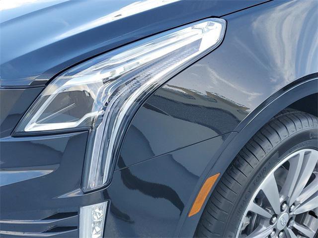 new 2025 Cadillac XT5 car, priced at $54,815