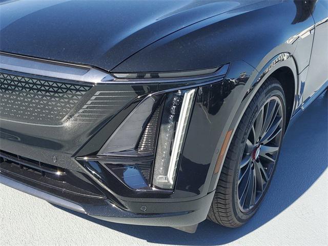 new 2025 Cadillac LYRIQ car, priced at $77,610