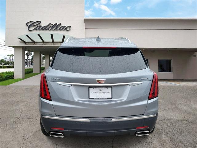 new 2025 Cadillac XT5 car, priced at $45,690