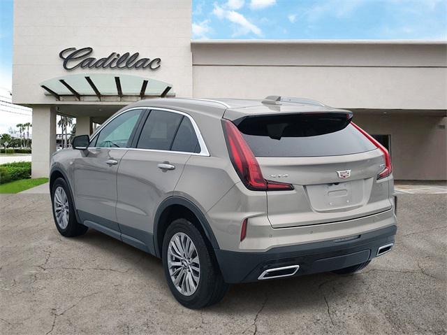 used 2025 Cadillac XT4 car, priced at $35,500