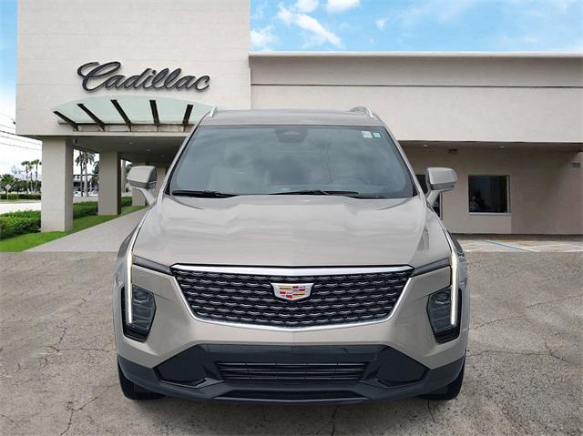 used 2025 Cadillac XT4 car, priced at $35,500