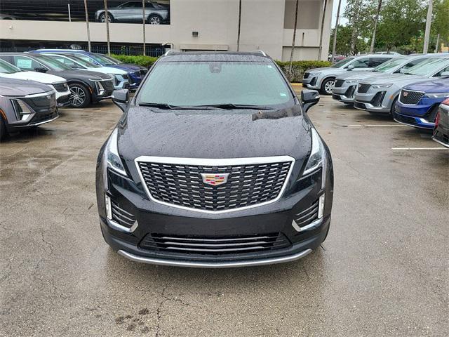 new 2025 Cadillac XT5 car, priced at $53,615
