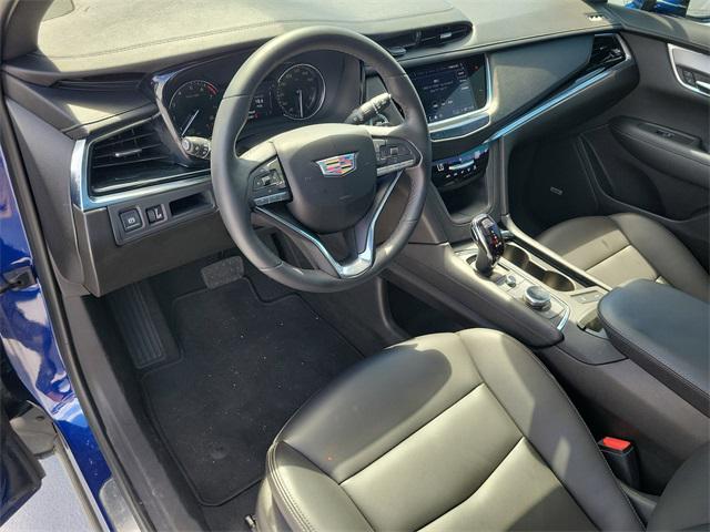 used 2023 Cadillac XT6 car, priced at $32,899