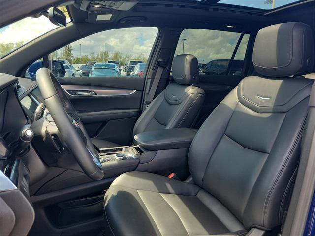 used 2023 Cadillac XT6 car, priced at $32,899