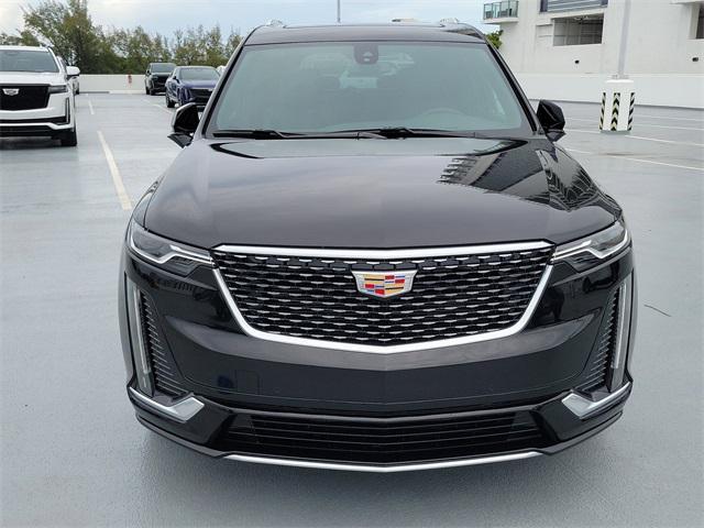 new 2025 Cadillac XT6 car, priced at $51,315