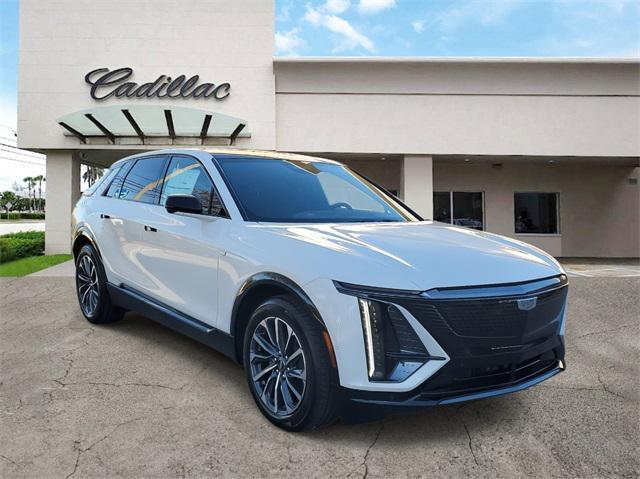 new 2025 Cadillac LYRIQ car, priced at $62,540