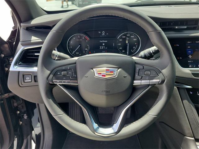 new 2025 Cadillac XT6 car, priced at $51,510