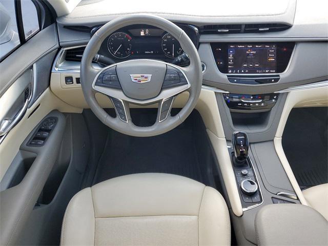 used 2022 Cadillac XT5 car, priced at $32,995