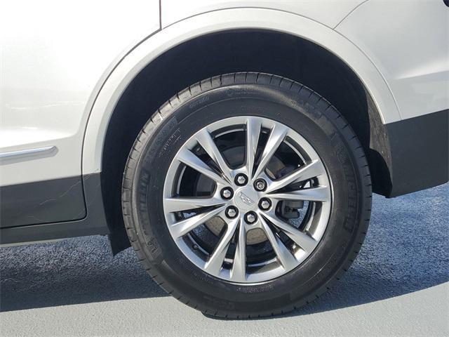 used 2022 Cadillac XT5 car, priced at $32,995